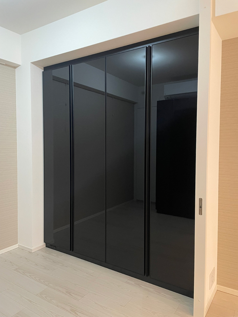 �ǖʎ��[�i�N���[�[�b�g�j�̊g��ʐ^�@3